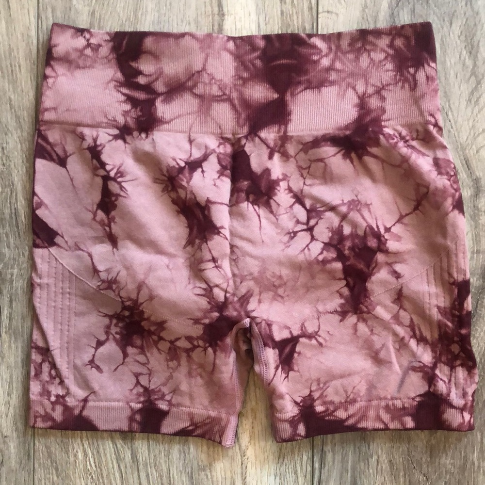 Tie Dye Scrunch Shorts